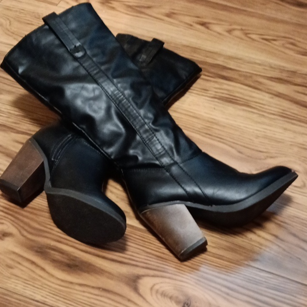 Melanie Women's Boots 6M